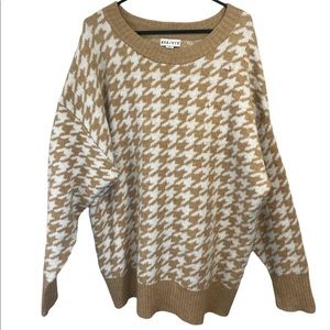 Ava & Viv. 2X. Tan & White.